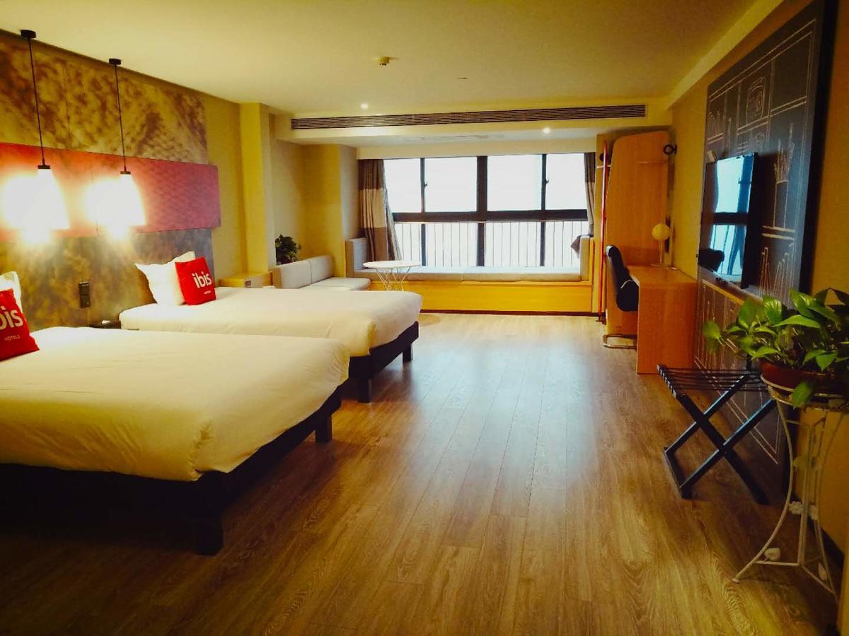 Ibis Xi'An North Train Station Executive Center Hotel Kültér fotó